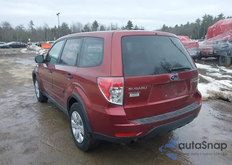 2010 Subaru Forester 2.5X z USA, uszkodzony, nr VIN JF2SH6AC4AH742354